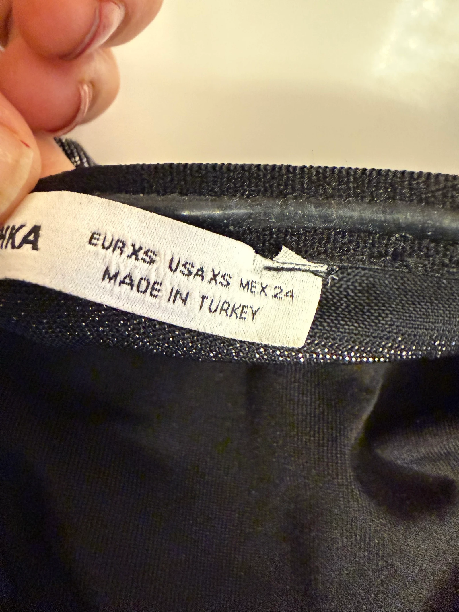 Bershka, top bandeau con lentejuelas, talla XS, nuevo sin etiqueta – photo 6